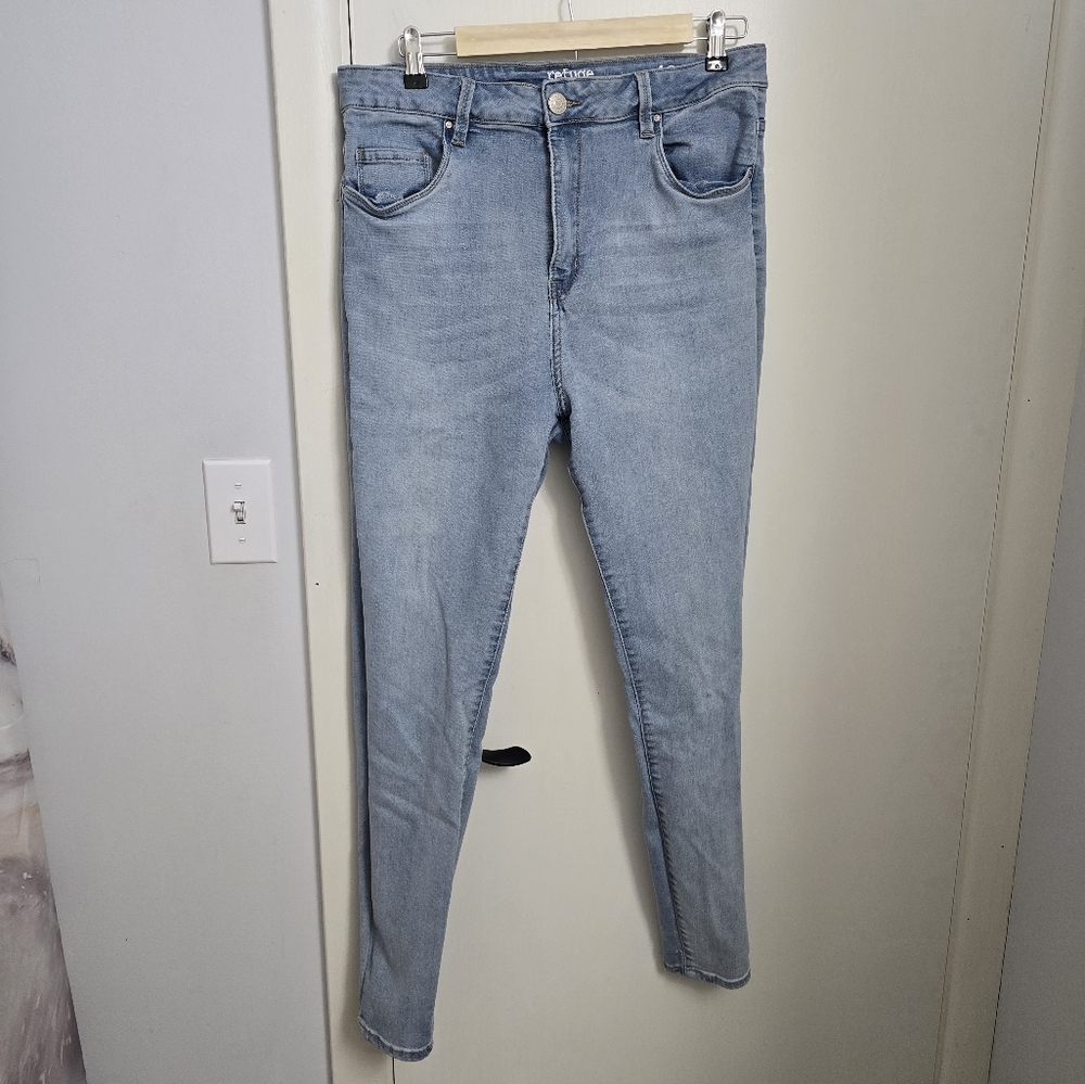 Women's Jeans